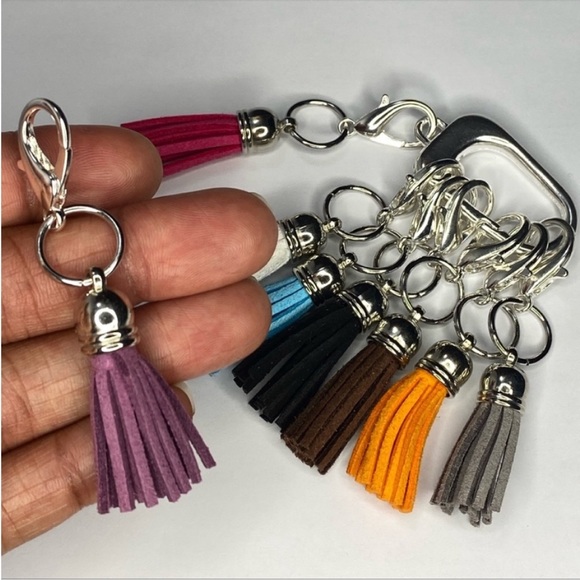 Suede tassel stitch markers for knitting and crochet. Doubles as purse charms - Picture 4 of 7
